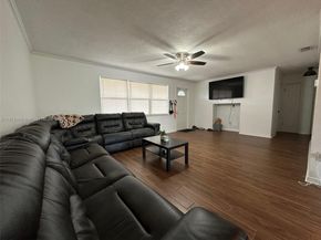 5231 SW 89th Ave, Cooper City FL 33328