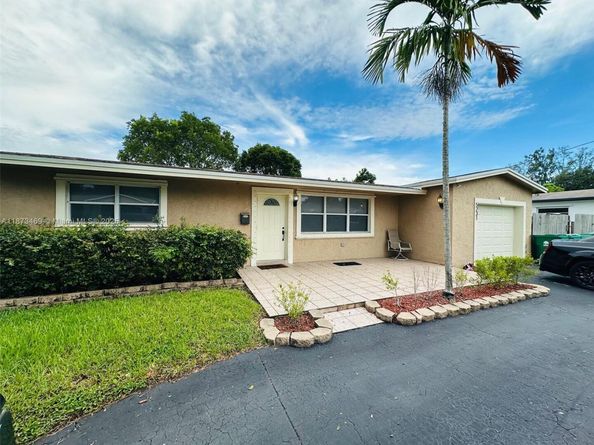 5231 SW 89th Ave, Cooper City FL 33328