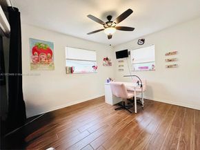 5231 SW 89th Ave, Cooper City FL 33328