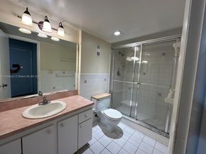 2051 NW 46th Ave F102, Lauderhill FL 33313