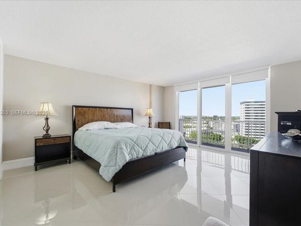 4300 N Ocean Blvd 10L, Fort Lauderdale FL 33308