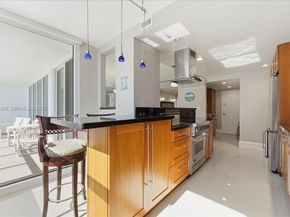 4300 N Ocean Blvd 10L, Fort Lauderdale FL 33308