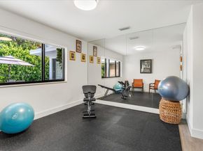 2180 Alamanda Dr, North Miami FL 33181