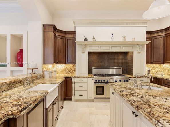 8252 SW 52nd Avenue, Miami FL 33143