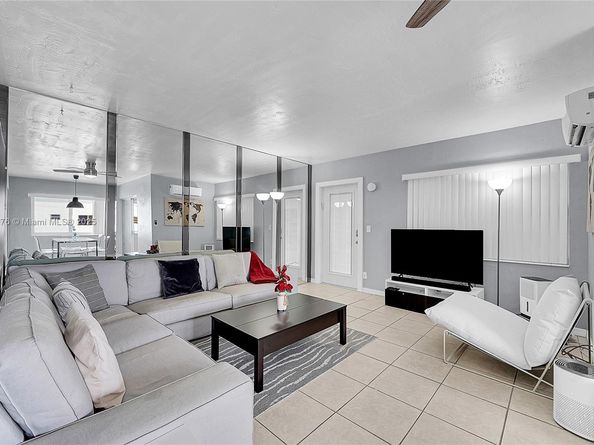 801 Atlantic Shores Blvd 203, Hallandale Beach FL 33009