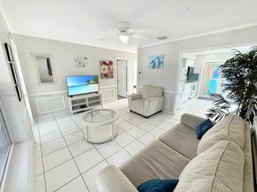 1820 SW 11th Ct, Fort Lauderdale FL 33312