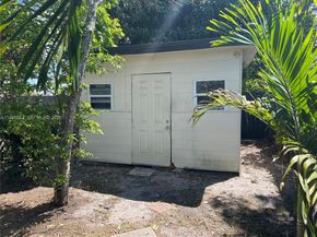 1970 NW 192nd Ter, Miami Gardens FL 33056