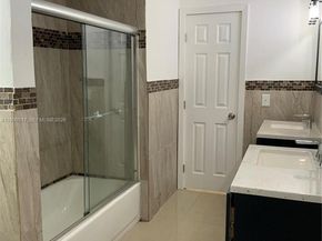 1970 NW 192nd Ter, Miami Gardens FL 33056