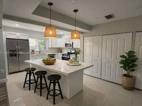 2295 NW 115th St, Miami FL 33167