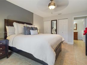 602 Executive Center Dr 208, West Palm Beach FL 33401