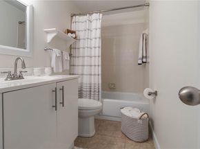 602 Executive Center Dr 208, West Palm Beach FL 33401