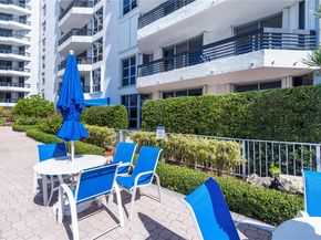 3530 Mystic Pointe Dr 102, Aventura FL 33180