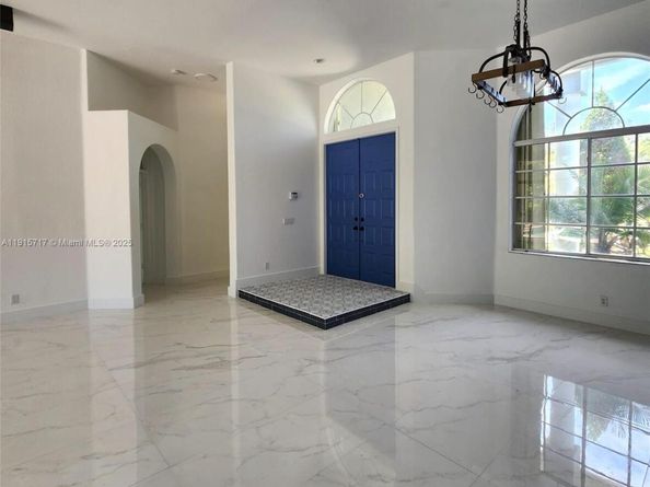 1506 Lantana Ct, Weston FL 33326