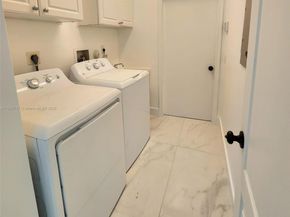 1506 Lantana Ct, Weston FL 33326