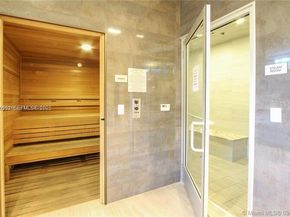 17301 Biscayne Blvd 1105, North Miami Beach FL 33160