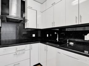 100 Lincoln Rd PH12, Miami Beach FL 33139