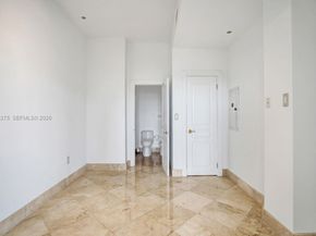 100 Lincoln Rd PH12, Miami Beach FL 33139