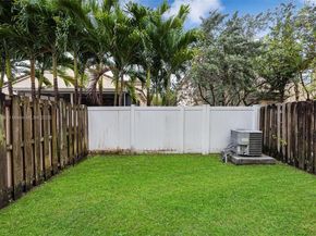 2252 NE 42nd Cir, Homestead FL 33033