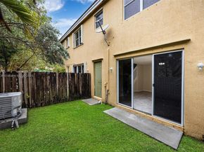 2252 NE 42nd Cir, Homestead FL 33033