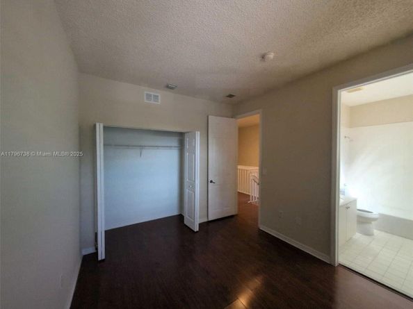 2252 NE 42nd Cir, Homestead FL 33033