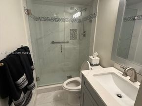 20515 E Country Club Dr 147, Aventura FL 33180