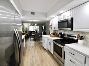 1200 SW 125th Ave 105L, Pembroke Pines FL 33027