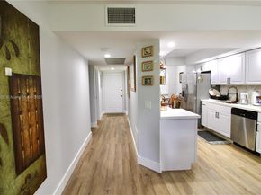1200 SW 125th Ave 105L, Pembroke Pines FL 33027