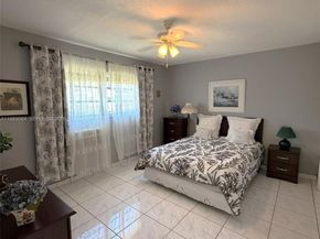 17000 NE 14th Ave 206, Miami FL 33162