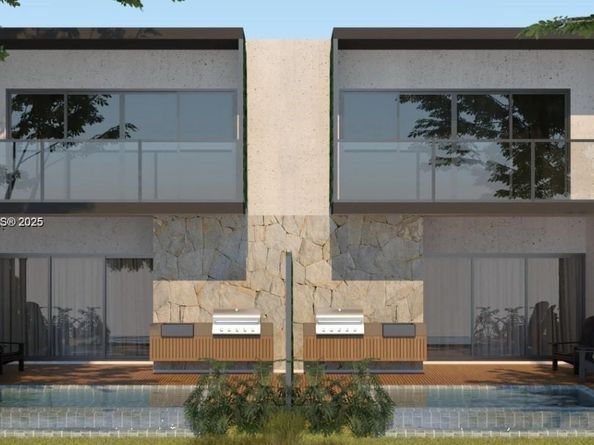 790 NW 55th Ter, Miami FL 33127