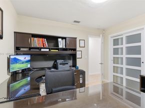 2485 NE 214th St, Miami FL 33180