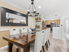 2485 NE 214th St, Miami FL 33180