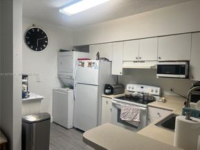 5099 NW 7th St 505, Miami FL 33126