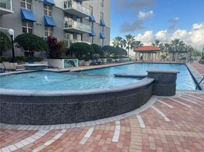 5099 NW 7th St 505, Miami FL 33126