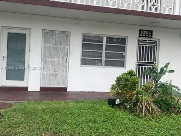 122 NE 204th St 21, Miami Gardens FL 33179