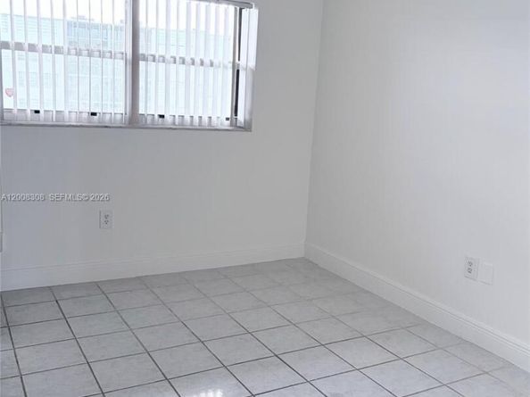 1780 NE 191st St 6002, Miami FL 33179