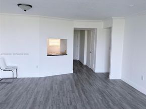 1780 NE 191st St 6002, Miami FL 33179