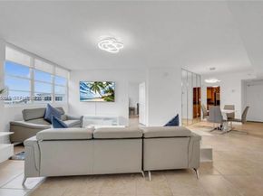 999 Brickell Bay Dr 2007, Miami FL 33131