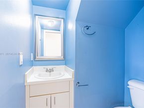 510 NW 97th Ave, Plantation FL 33324