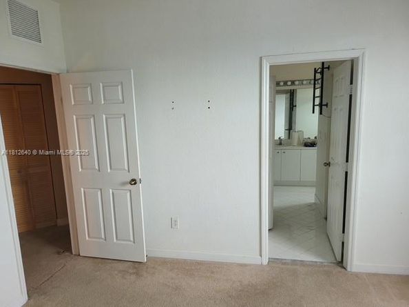 1057 NE 42nd Ave, Homestead FL 33033