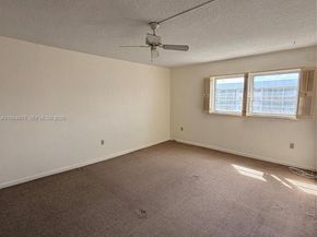 3860 NE 170th St 304, North Miami Beach FL 33160