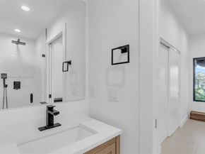 2029 SW 62nd Ave, Miami FL 33155