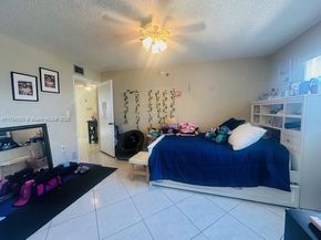 17878 N Bay Rd 307, Sunny Isles Beach FL 33160