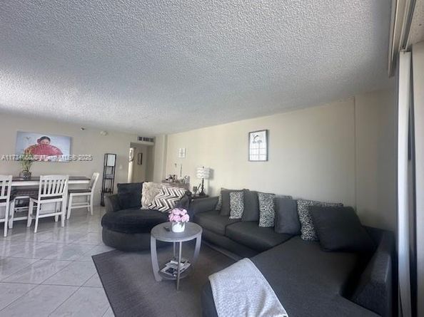 17878 N Bay Rd 307, Sunny Isles Beach FL 33160
