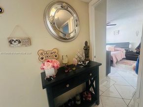 17878 N Bay Rd 307, Sunny Isles Beach FL 33160