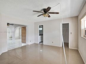 4966 NW 39th St, Lauderdale Lakes FL 33319