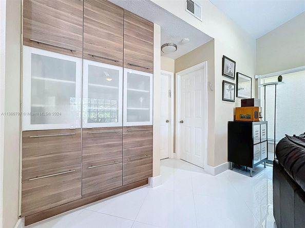 Undisclosed Address #A11386797, Coral Springs FL 33067