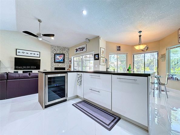 Undisclosed Address #A11386797, Coral Springs FL 33067