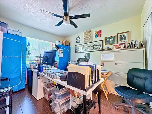 Undisclosed Address #A11386797, Coral Springs FL 33067