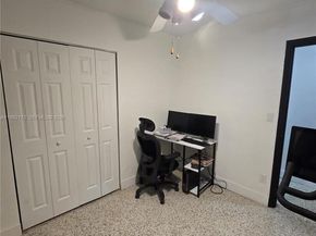 9460 Martinique Dr, Cutler Bay FL 33189