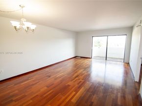 110 S Shore Dr 5B, Miami Beach FL 33141
